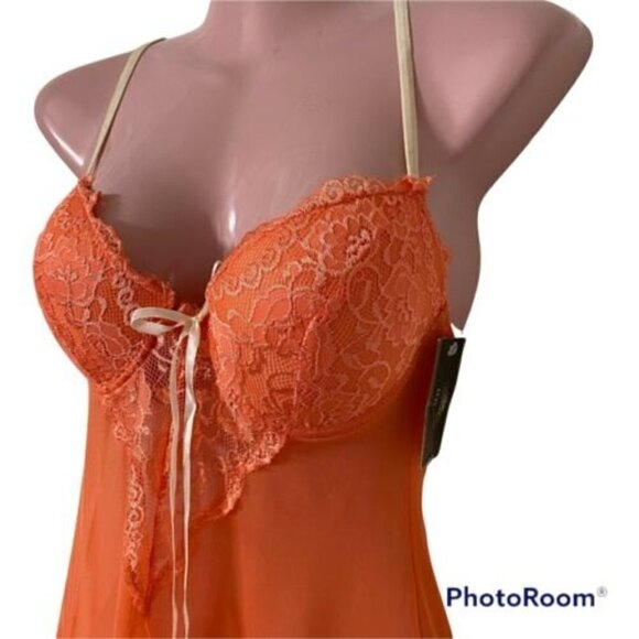 New Just Sexy Lingerie Woman's Chemise and Thong Small Peach - Picture 2 of 5